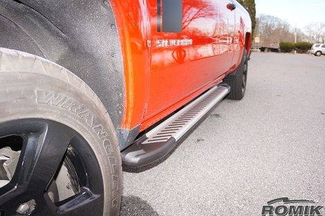 ROMIK 1999-2018 Chevrolet Silverado Crew Cab Running Boards RAL-TS Side Steps 60041418