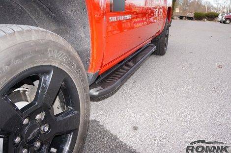 ROMIK 1999-2018 Chevrolet Silverado Crew Cab Running Boards RAL-TB Side Steps 60041419