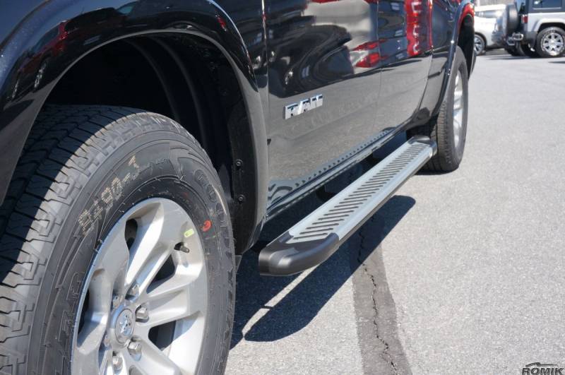 ROMIK 2019-2020 Dodge Ram Crew Cab Running Boards RAL-TS Side Steps 61344418