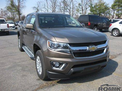ROMIK 2015-2020 Chevrolet Colorado Crew Cab Running Boards RAL-TS Side Steps 60023418