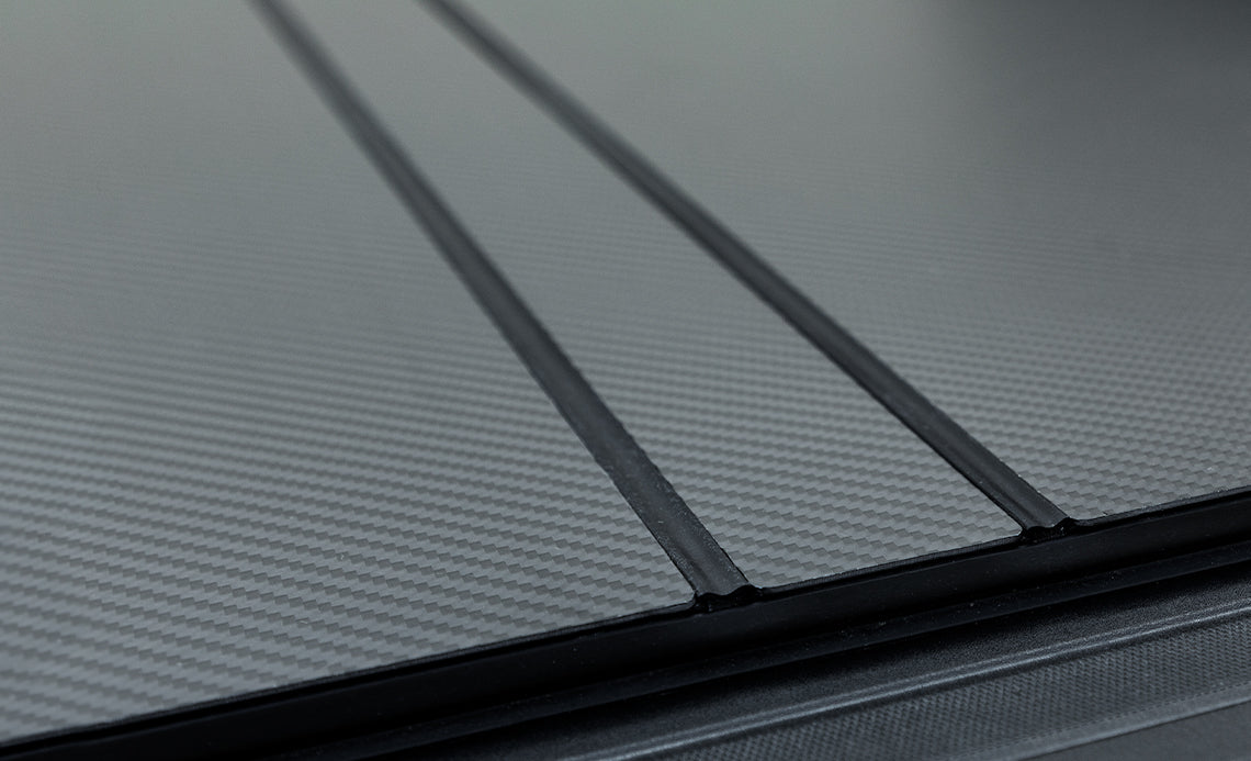 Lomax 2023-2024 Chevrolet Colorado GMC Canyon 5' Box Carbon Fiber Folding Hard Tonneau Cover B5020119