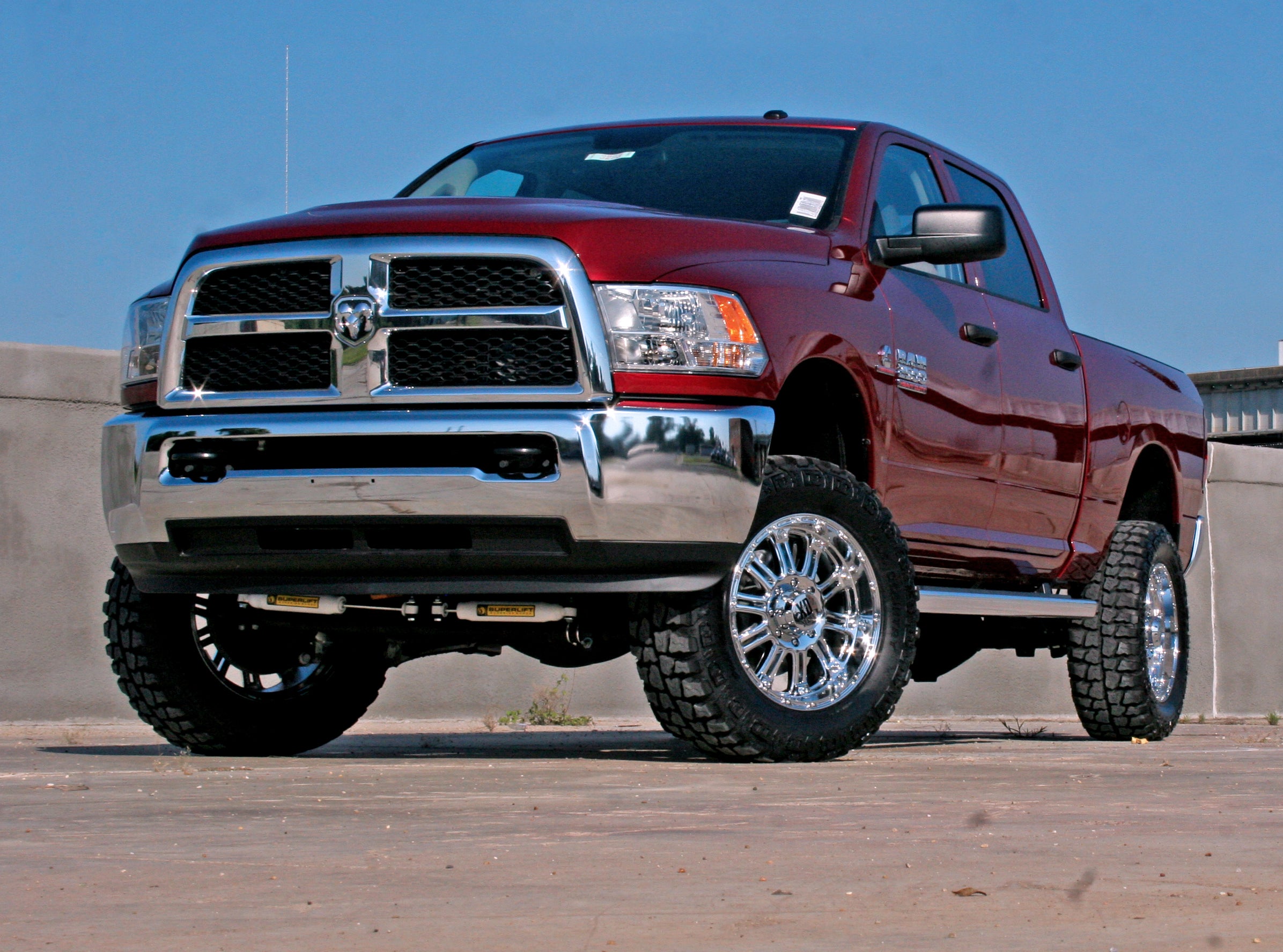 SUPERLIFT 2014-2018 Dodge Ram 2500 4WD 4" Suspension Lift Kit With Replacement Radius Arms SL Shocks K125/86040X4
