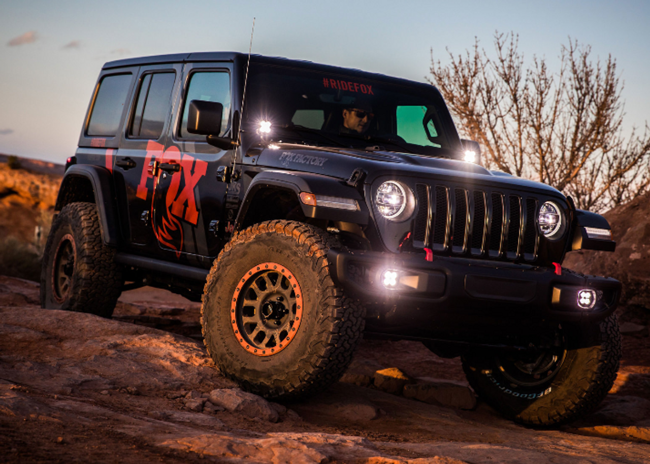 Baja Designs 2018-2023 Jeep Wrangler JL 2 Door Wrangler JL Unlimited 4 Door Gladiator JT A-Pillar Light Mount Pair 447001