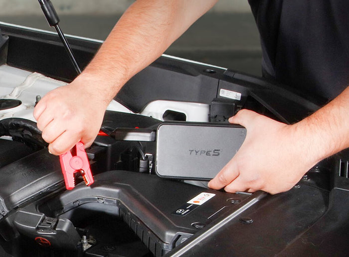 Type S 12V 6.0L Battery Jump Starter with JumpGuide and 8,000 mAh Power Bank AC532632-1